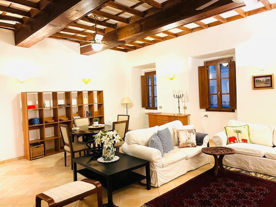 Appartamento Trastevere Moro Roma